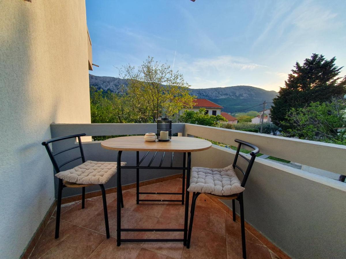 Apartments Mira Baška Εξωτερικό φωτογραφία