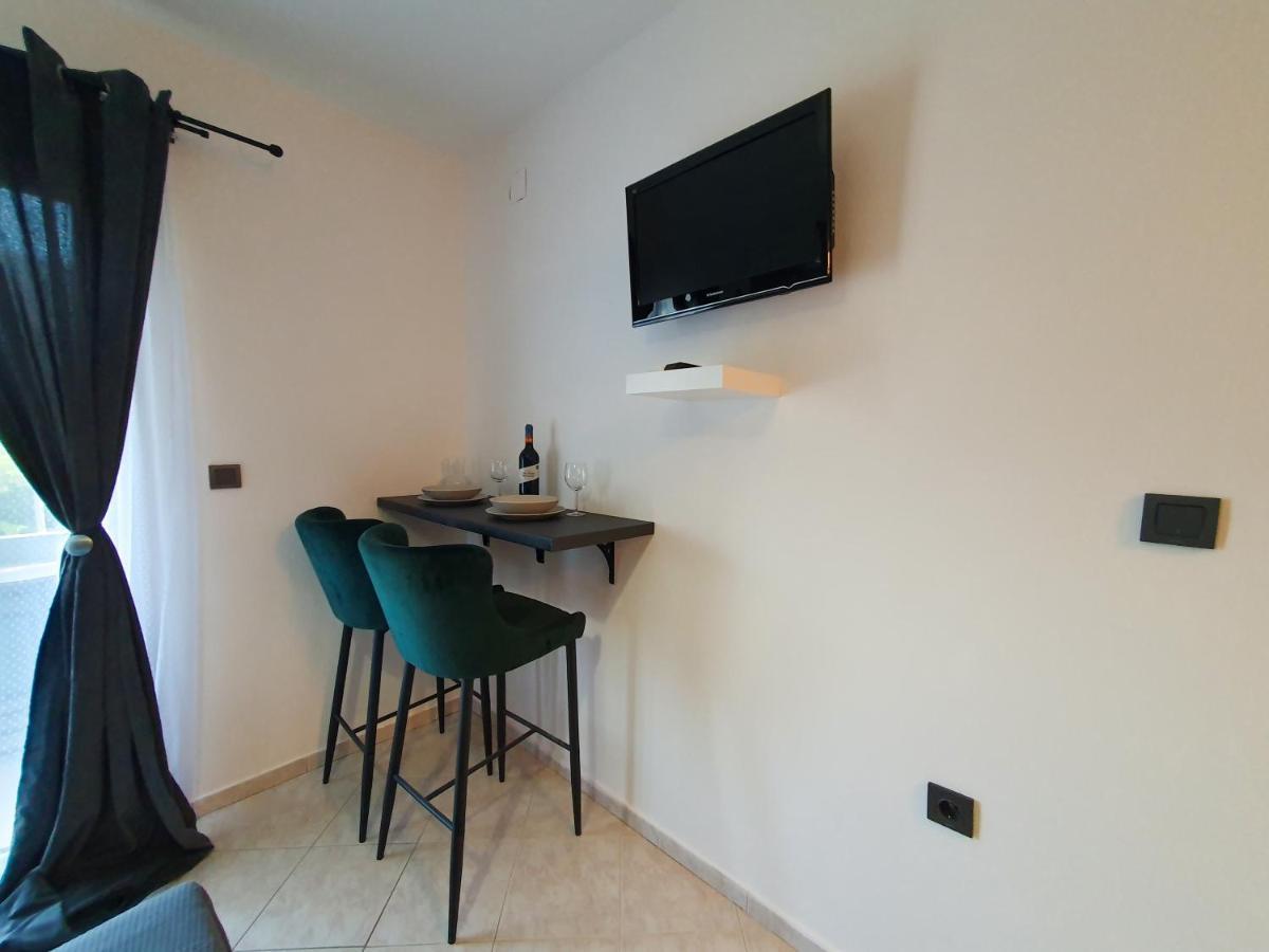 Apartments Mira Baška Εξωτερικό φωτογραφία