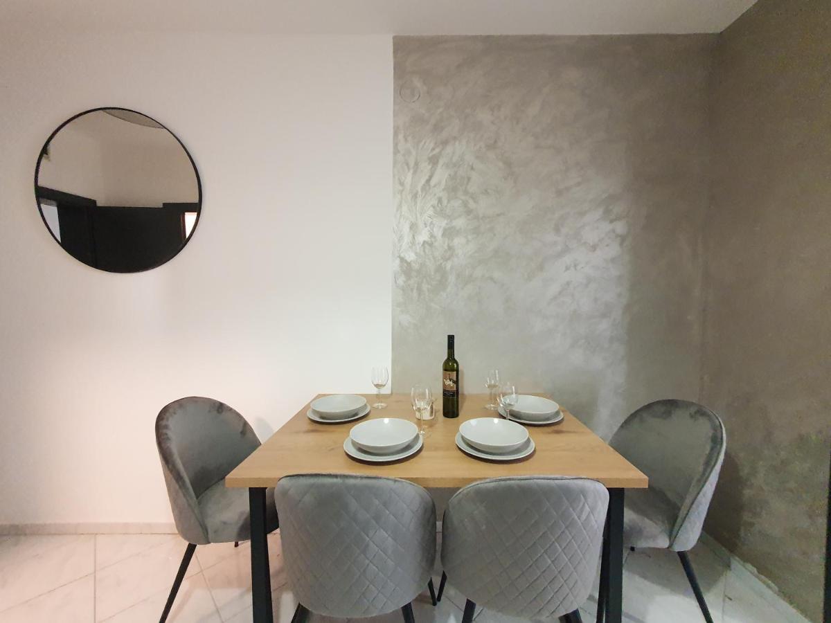 Apartments Mira Baška Εξωτερικό φωτογραφία