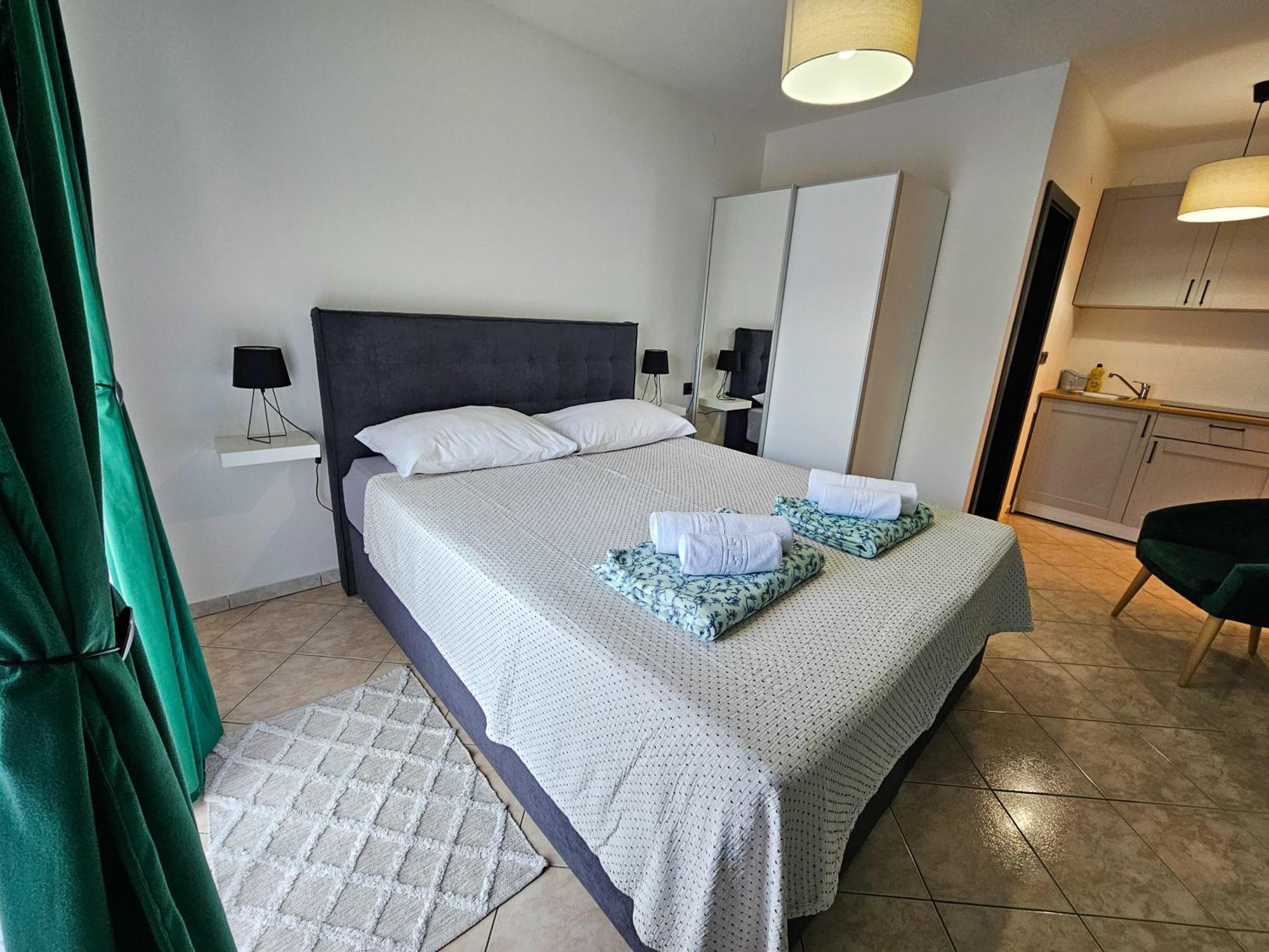 Apartments Mira Baška Εξωτερικό φωτογραφία